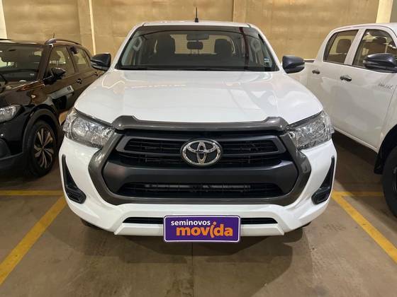 TOYOTA HILUX 2.8 D-4D TURBO DIESEL CD POWER PACK 4X4 AUTOMÁTICO
